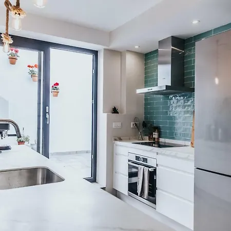 House, 2 Bikes, 2 Children's Bikes, Wifi, Big Terrace, Bbq, Family, Childfriendly * Malaga