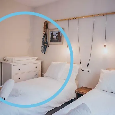 House, 2 Bikes, 2 Children's Bikes, Wifi, Big Terrace, Bbq, Family, Childfriendly