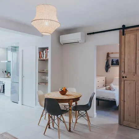House, 2 Bikes, 2 Children's Bikes, Wifi, Big Terrace, Bbq, Family, Childfriendly 펜션