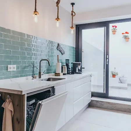 펜션 House, 2 Bikes, 2 Children's Bikes, Wifi, Big Terrace, Bbq, Family, Childfriendly 말라가
