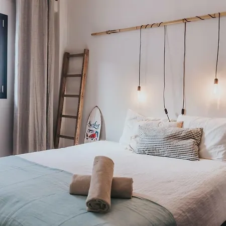 펜션 House, 2 Bikes, 2 Children's Bikes, Wifi, Big Terrace, Bbq, Family, Childfriendly *