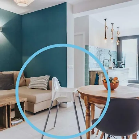 펜션 House, 2 Bikes, 2 Children's Bikes, Wifi, Big Terrace, Bbq, Family, Childfriendly *